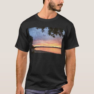 コロラド州の叙事詩の威厳があるな日没 Tシャツ