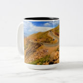 コロラド州の有名な穂先のピーク山 ツートーンマグカップ (正面左)