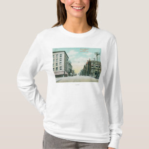 コロラド州の東の通りの眺め Tシャツ