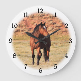 コロラド州の野生の馬のヴィグネット ラージ壁時計