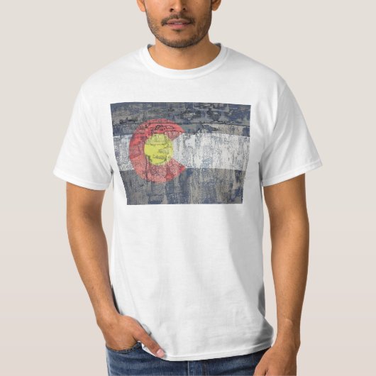 コロラド州旗の付いた壁 Tシャツ (正面)