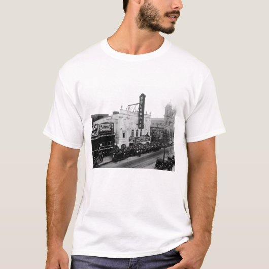 コロンビアシアター、オープニングナイト Tシャツ (正面)