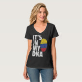 コロンビア国旗の土産のDnaだ Tシャツ (正面フル)