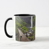 コロンビア川およびLatourellの滝にわたる橋 マグカップ (左)