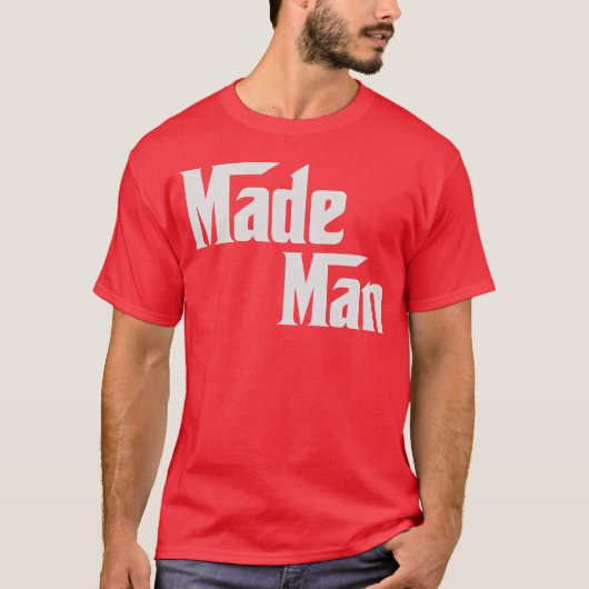コワモテの男がかわいい Tシャツ (正面)