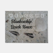 コンクリートビーチハウスに埋め込まれた貝殻 ドアマット (正面)