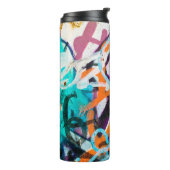 コンクリート、風化、壁擦り切れたが損傷し絵を描た。グルン タンブラー (回転左)