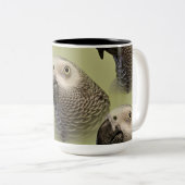 コンゴお洒落アフリカ灰色オウム ツートーンマグカップ (正面右)