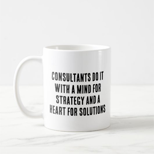 コンサルタントは、戦略と コーヒーマグカップ (左)