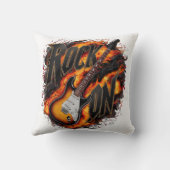 コンサートで激しい炎の中で揺れるギター クッション (裏面)