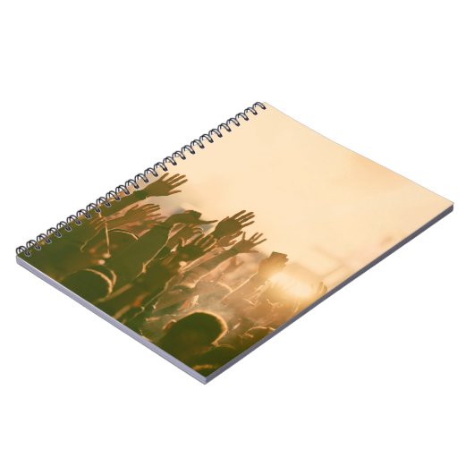 コンサートの群衆 – レトロスタイルフォトコンサート,群衆, ノートブック (左側)