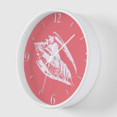 コンチシェル – サンゴピンクと白 壁時計 (傾斜)