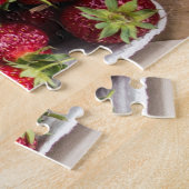 コンテナ内のファーマーズマーケットでのイチゴ ジグソーパズル (側面)