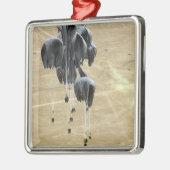 コンテナ配送システムのバンドル落下傘 メタルオーナメント (左)