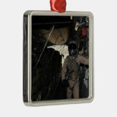 コンテナ配送システムバンドルがC-17から出る メタルオーナメント (右)