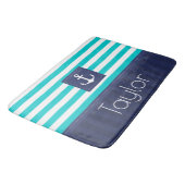 コンテンポラリーで航海のないかりのパーソナライズな文字 バスマット (アングル)