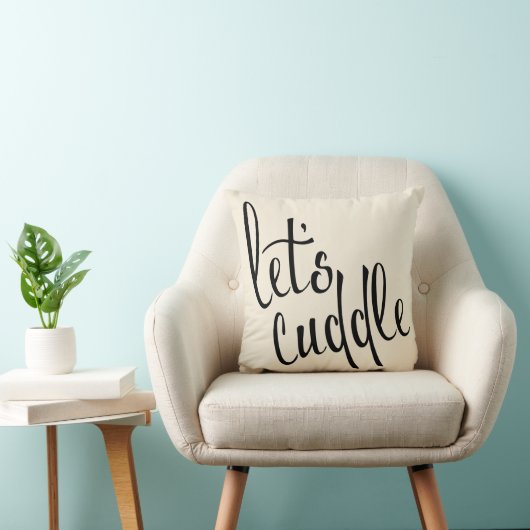 コンテンポラリーなタイポグラフィを抱きしめよう クッション (椅子)