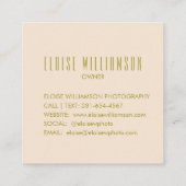 コンテンポラリートレンディーシックはっきりしたタイポグラフィグリーン スクエア名刺 (裏面)