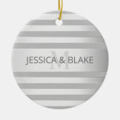 コンテンポラリーフェイクグラデーション銀ストライプ製品 セラミックオーナメント (正面)
