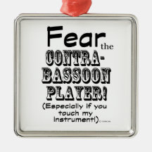 コントラバス選手を恐れる