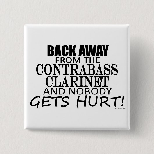 コントラバ遠くにス・クラリネットから戻る 缶バッジ (正面)