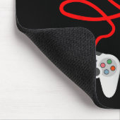 コントローラー付きビデオゲーマーバレンタインデーTシャツ マウスパッド (コーナー)