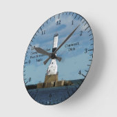 コンネアウトハーバーウェスト防波堤ライトクロック ラウンド壁時計 (傾斜)