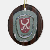 コンネベシドアプレートオーナメントカスタマイズ, セラミックオーナメント (左)