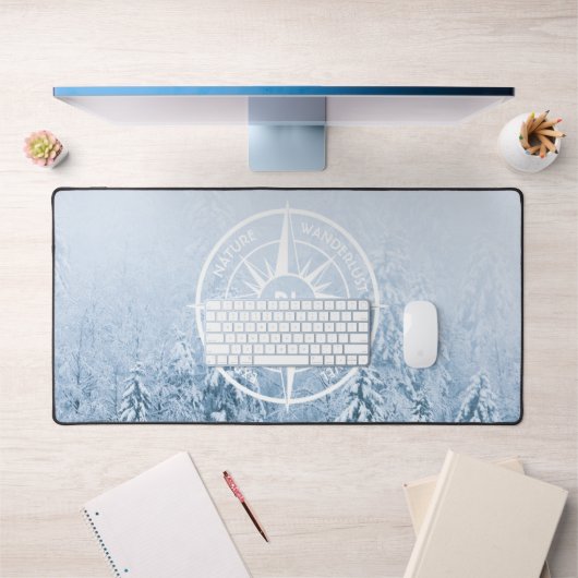 コンパススターエンブレムモノグラム冬スプルース林 デスクマット (オフィス1)