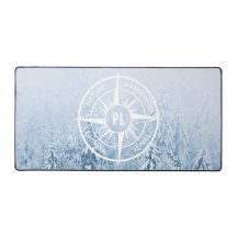 コンパススターエンブレムモノグラム冬スプルース林