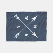 コンパス矢印 フリースブランケット (正面(横))