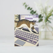 コンピュータおもしろい上のCat歩く ポストカード (スタンド正面)