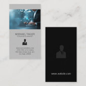 コンピュータで作業するテクニカルネットワーキングデータアナリスト 名刺 (正面/裏面)