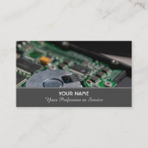 コンピュータの専門家とコンピュータの修復専門家