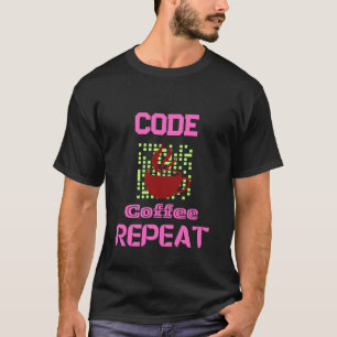 コンピューターエンジニアプログラマーcoding tech pink tシャツ