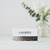 コンピュータ修理技術者のキーボード 名刺 (スタンド正面)