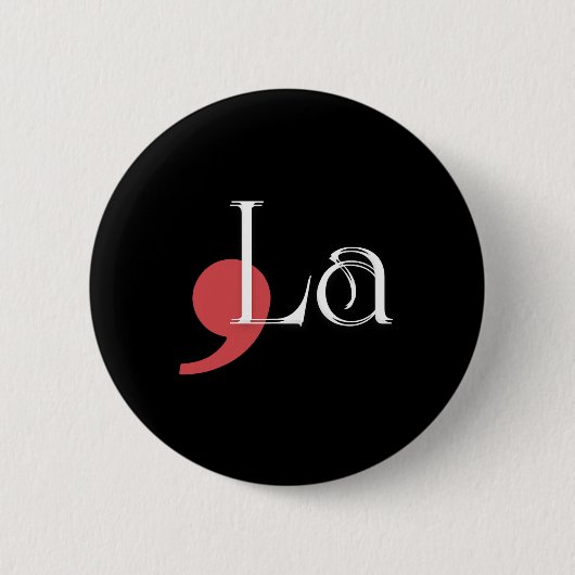 コンマラカマラハリスアメリカンフラッグデザイン 缶バッジ (正面)