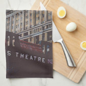 コン·エジソンとセント·マークズの短い出会い キッチンタオル (四つ折り)