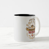 コーおもしろいヒーはワインかもしれない ツートーンマグカップ (正面右)