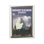 コーカサスの眠れる巨人、ロシアのカズベク山のトラベルポスター。 ノートパッド (回転)