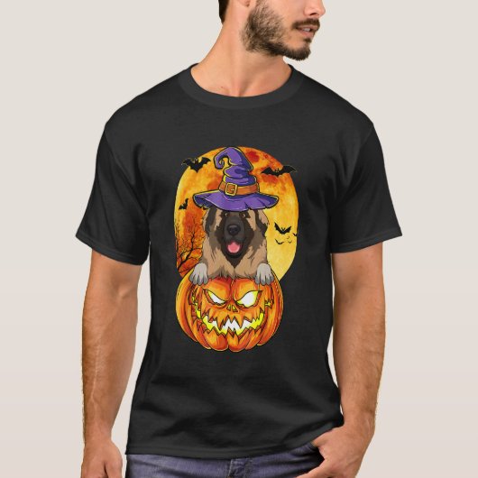 コーカサスの羊飼い魔女カボチャのハロウィン犬 Tシャツ (正面)