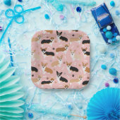 コーギドッグポーズアンドボーン紙プレート ペーパープレート (パーティー)