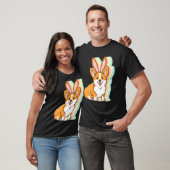 コーギバニー耳イースターデーかわいい犬の子犬の恋人B Tシャツ (ユニセックス)