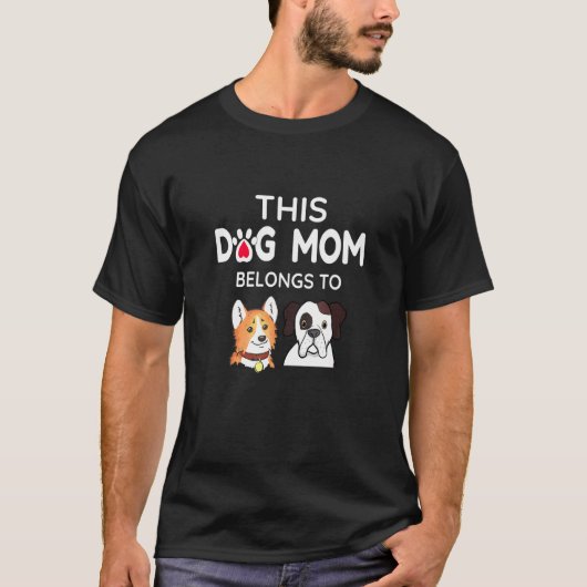コーギーとボクサーに飼われるドッグママ Tシャツ (正面)