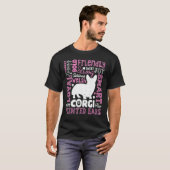 コーギーのタイポグラフィーワードアートの犬Tシャツ Tシャツ (正面フル)