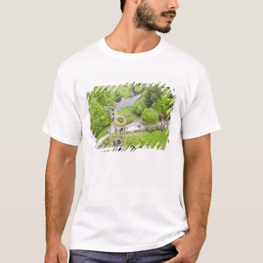 コーク、アイルランド。悪名高いブラーニー城 Tシャツ (正面)