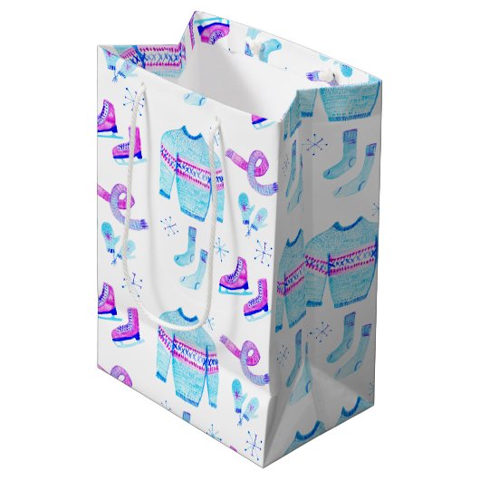 コージーウィンターギアアイススケートで滑るホリデイ ミディアムペーパーバッグ (正面アングル)