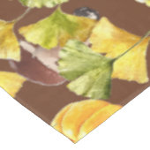 コージーカラフル秋の水の色パターンモノグラム テーブルクロス (アングル)