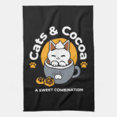 コージーキャットとポークッキーを使用したホリデーマグデザイン キッチンタオル (縦)