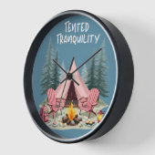 コージーキャンピングエステティックグランプテント&キャンプファイア 壁時計 (傾斜)